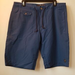 Wilder & Sons men's board shorts NWOT